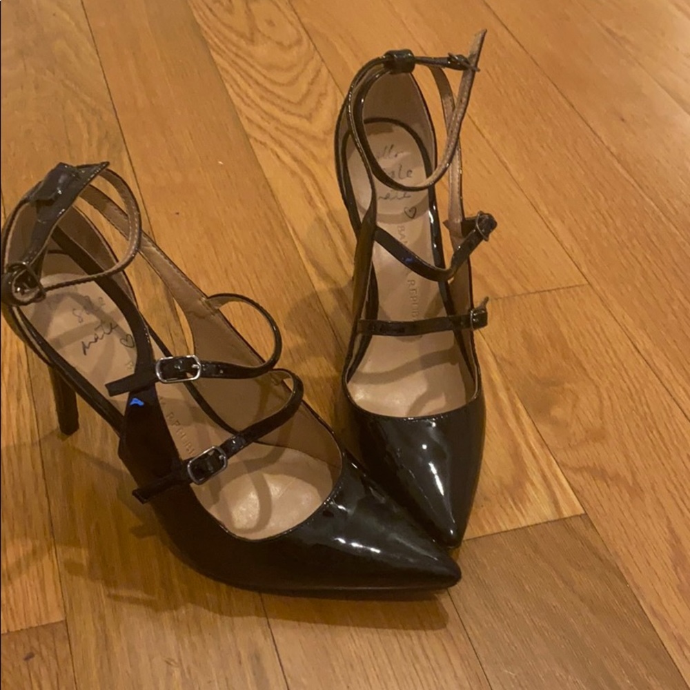 Strappy stiletto